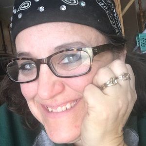 Meet your Posher, Lynn